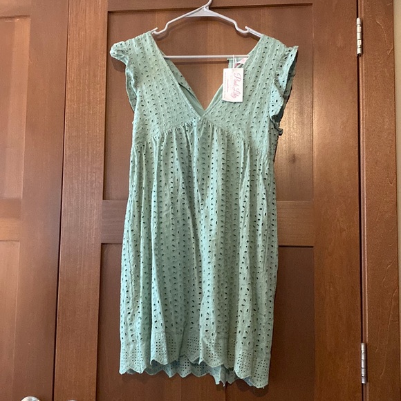 Pink Lily Dresses & Skirts - NWT Pink lily size small romper/dress